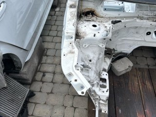лонжерон правый Audi Q3 F3 2020, 2.0 л., бензин, АКПП, внедорожник 5 дв., полный привод