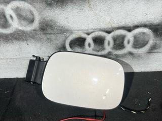 лючок топливного бака Bentley Bentayga 1 поколение [рестайлинг] 4V1 2022, 3.0 л., бензин, АКПП, внедорожник 5 дв., 4M0862153B, 36A810591E, 36A810593B, 4M0941041A, 4F0972708