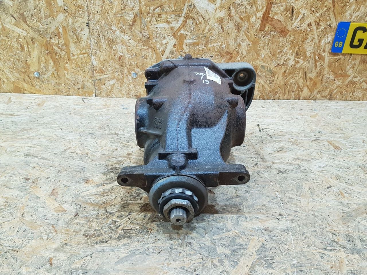 редуктор заднего моста BMW X5 E70 2007, 4.8 л., бензин, АКПП, серебро, внедорожник 5 дв., полный привод, правый руль, 7575338, 33107575338, 33107575339, 7575339 - фото №1