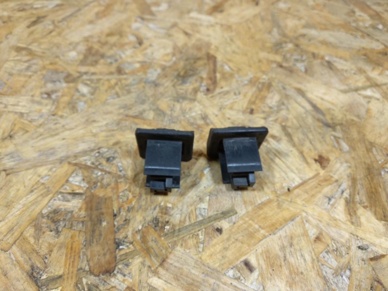 кронштейн радиатора BMW 2 серия Active Tourer F45 2015, дизель, АКПП, серый, минивэн, передний привод, 17118668715, 8668715, 17118638445, 8638445, 17118617885, 8617885 - фото №1