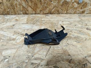 кронштейн (крепление) BMW 1 серия F40 2024, бензин, МКПП, черный, хетчбэк 5 дв., передний привод, 9468748