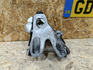 кронштейн двигателя BMW X5 F15 2014, 3.0 л., дизель, АКПП, коричневый, внедорожник 5 дв., полный привод, 6864614, 22116882032, 6882032, 22116864612, 6864612