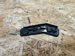 крепление ( кронштейн ) крыла BMW X1 F48 2016, 2.0 л., дизель, АКПП, белый, внедорожник 5 дв., передний привод, правый руль, 7354768, 51117354768