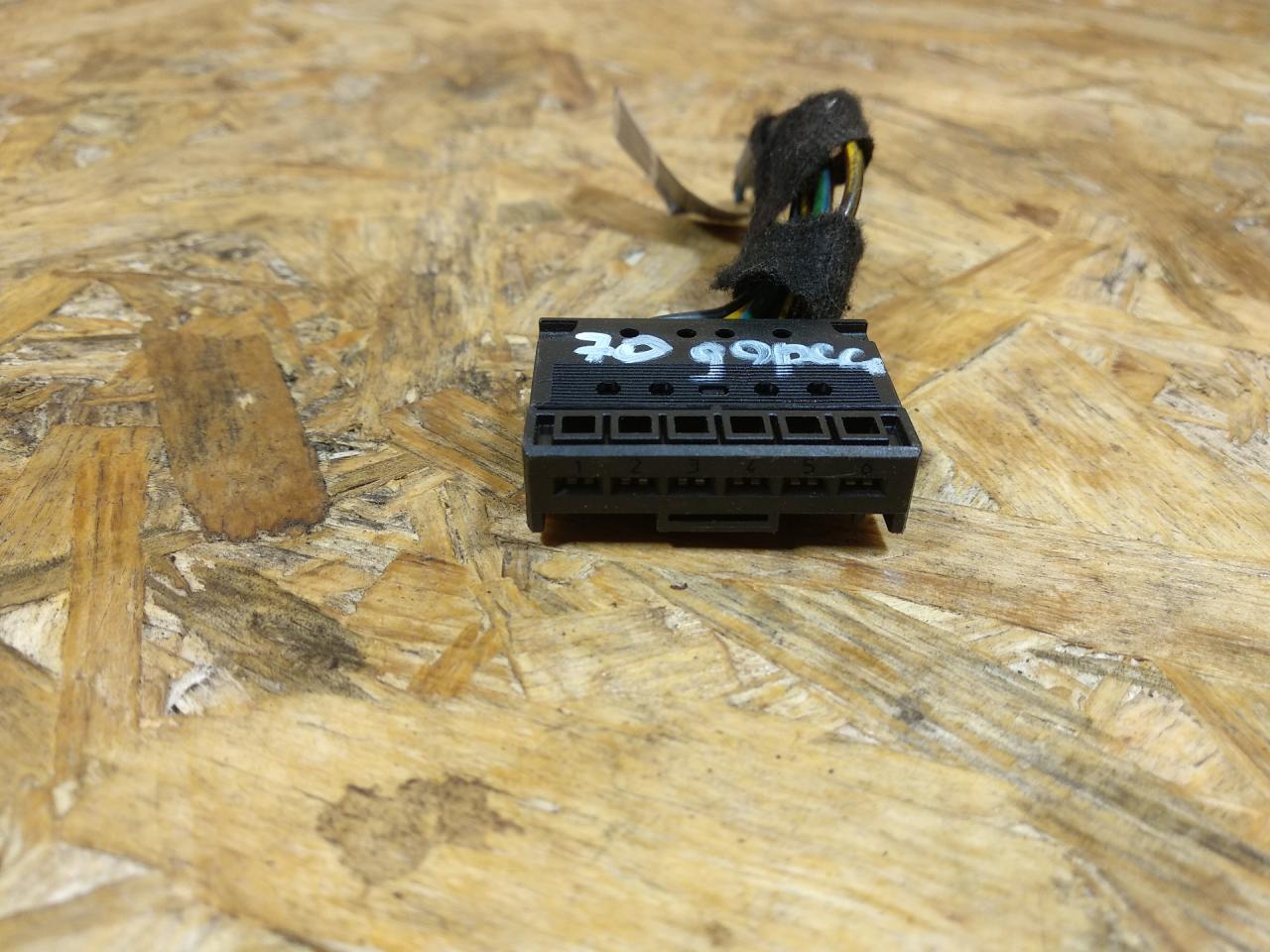 разъем (фишка) проводки BMW X5 E70 2008, 3.0 л., дизель, АКПП, внедорожник 5 дв., полный привод, правый руль, 1719094 - фото №1