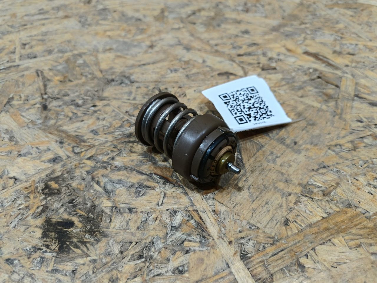 термостат BMW X2 F39 2018, 2.0 л., дизель, АКПП, misano-blau metallic, внедорожник 5 дв., полный привод, правый руль, 2111201, 11518472105, 8472105 - фото №1