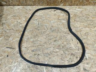 уплотнитель двери BMW 1 серия F40 2024, бензин, МКПП, черный, хетчбэк 5 дв., передний привод, 7452335