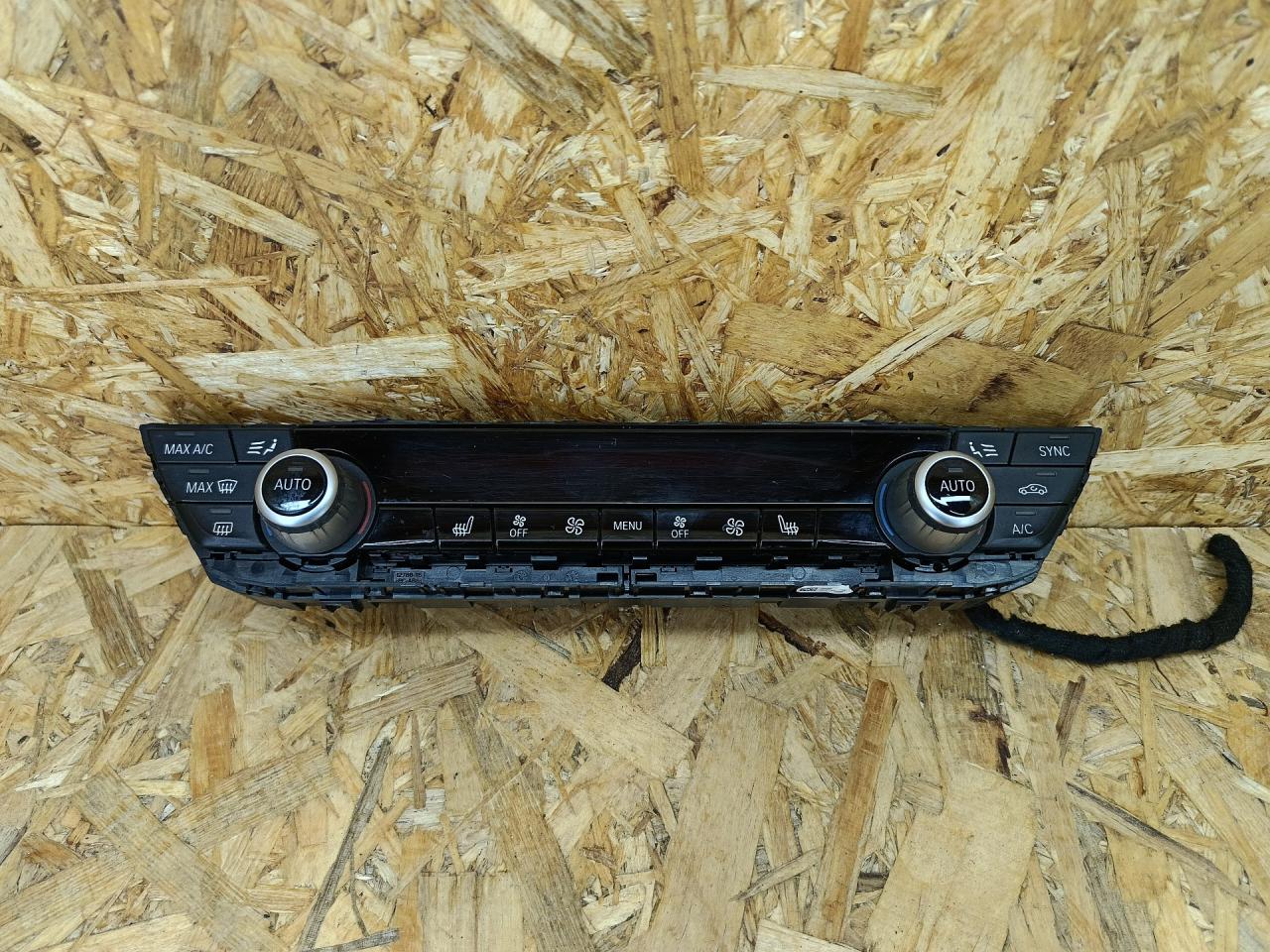 блок управления печки / климат-контроля BMW 5 серия G30/G31 G30 2017, 3.0 л., дизель, АКПП, синий, седан, полный привод, правый руль, 6826844, 64116826844 - фото №1