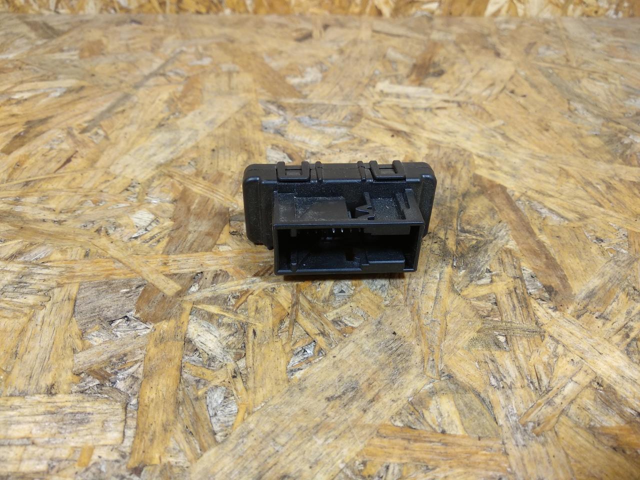 диагностический интерфейс BMW 2 серия Active Tourer F45 2015, дизель, АКПП, серый, минивэн, передний привод, 9266838, 61139266838 - фото №1