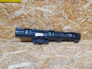 Кронштейн крепления порога BMW 4 серия F32/F33 F32 2015, 3.5 л., дизель, АКПП, черный, купе, полный привод, правый руль, 7285792, 51777285792