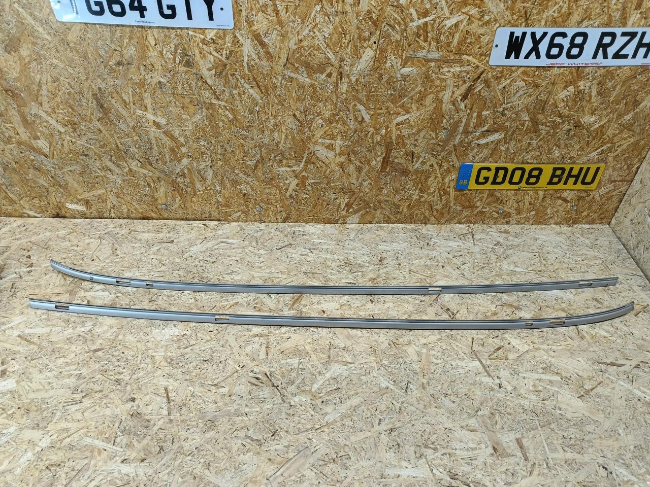 молдинг крыши BMW X5 E70 2008, 3.0 л., дизель, АКПП, внедорожник 5 дв., полный привод, правый руль, 51130430332, 0430332, 51130430333, 0430333 - фото №1