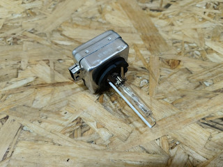 лампочка ксенон BMW 3 серия E92/E93 [рестайлинг] E92 2010, 2.0 л., дизель, АКПП, купе, правый руль, 9285161296