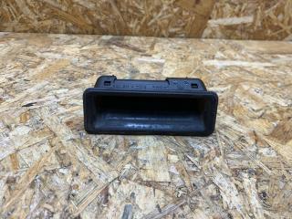 кнопка открытия багажника BMW 3 серия E90/E91/E92/E93 [рестайлинг] E93 2008, 3.0 л., дизель, АКПП, кабриолет, задний привод, правый руль, 51247118158, 7118158