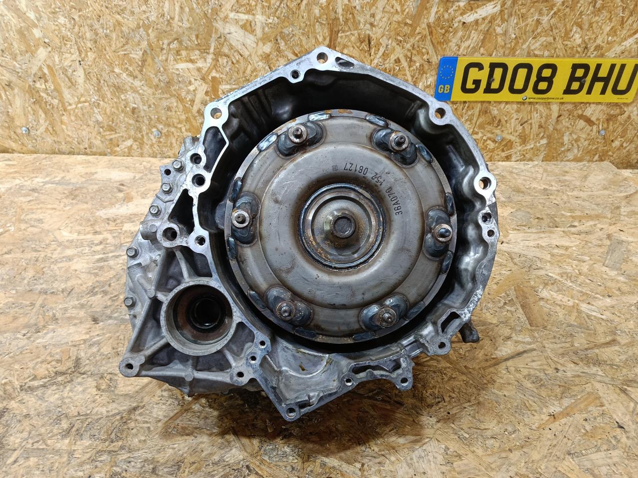 КПП автоматическая (АКПП) BMW 2 серия Active Tourer F45 2015, дизель, АКПП, серый, минивэн, передний привод, 24008695814, 8695814, 24008685214, 8685214, 24008687014, 8687014, 24008741914, 8741914, 24005A2A714, 5A2A714, 24009423614, 9423614, 24009486614, 9486614, 24008642606, 8642606, 24008628056, 8628056, GA8F22AW - фото №1