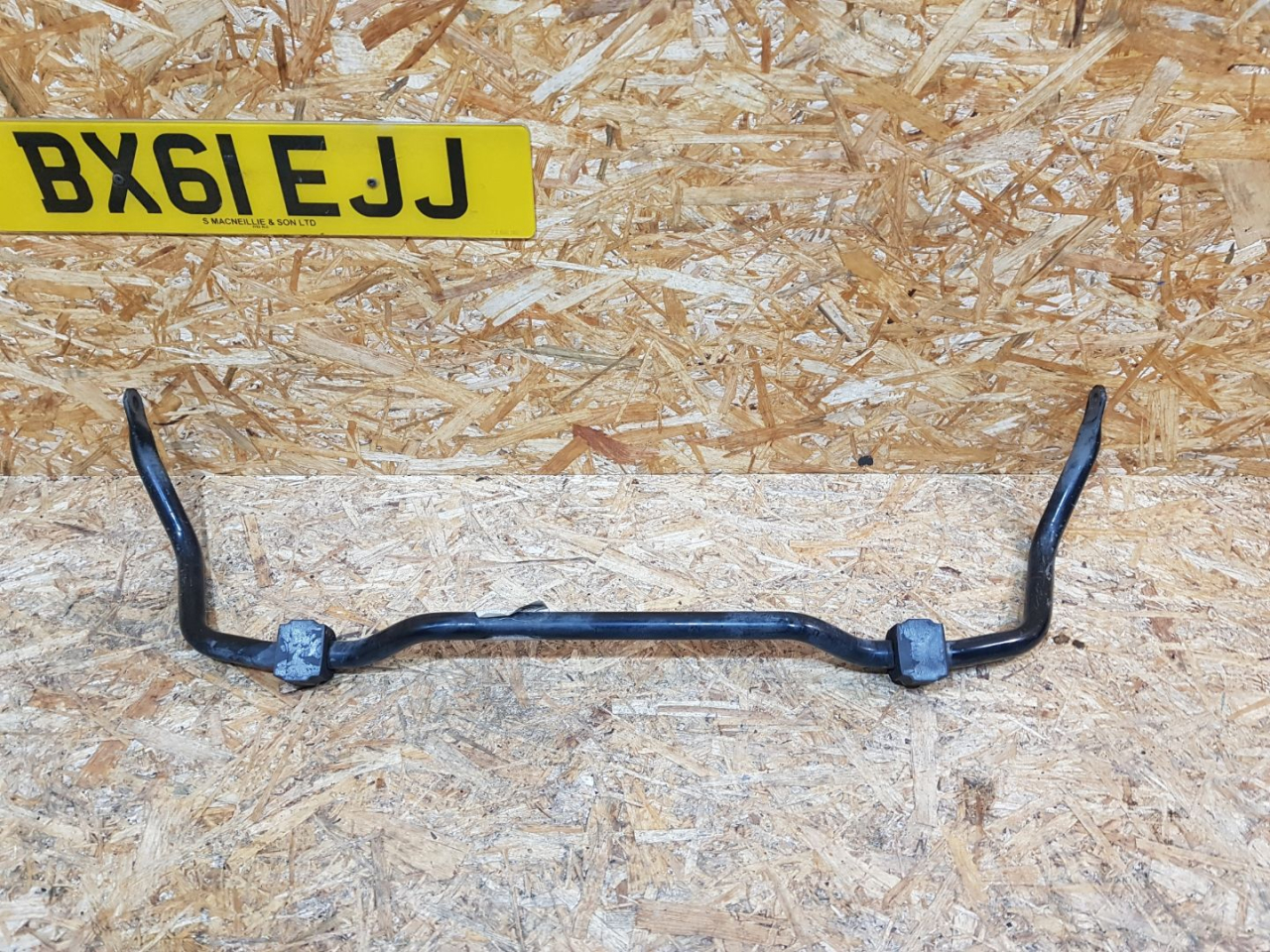 стабилизатор подвески передний BMW X1 F48 2016, 2.0 л., дизель, АКПП, белый, внедорожник 5 дв., передний привод, правый руль, 6853912, 31306853912 - фото №1