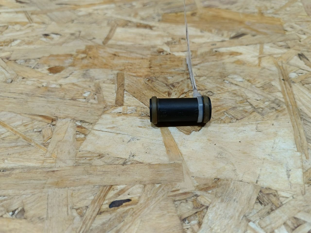 трубка системы рециркуляции EGR BMW 3 серия F30/F31/F34 F30 2014, 2.0 л., дизель, МКПП, седан, полный привод, правый руль, 7799853, 11717799853 - фото №1