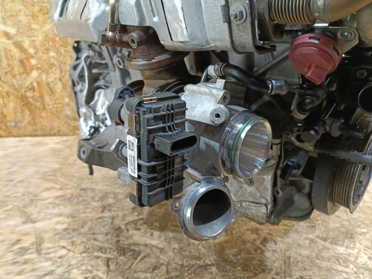 турбина BMW 5 серия G30/G31 G31 2020, 3.0 л., дизель, АКПП, универсал, полный привод, правый руль, 8584219, 11658584219 - фото №1