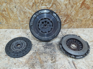 комплект сцепления BMW 3 GT F34 2014, 2.0 л., дизель, МКПП, лифтбэк, задний привод, правый руль, 21207615629, 21208631809, 21207635808, 7635808, 7615629, 8631809, 21208638897, 8638897, 21207594958, 7594958, 21204588471, 4588471, 7603849, 7641236, 2120763849, 763849