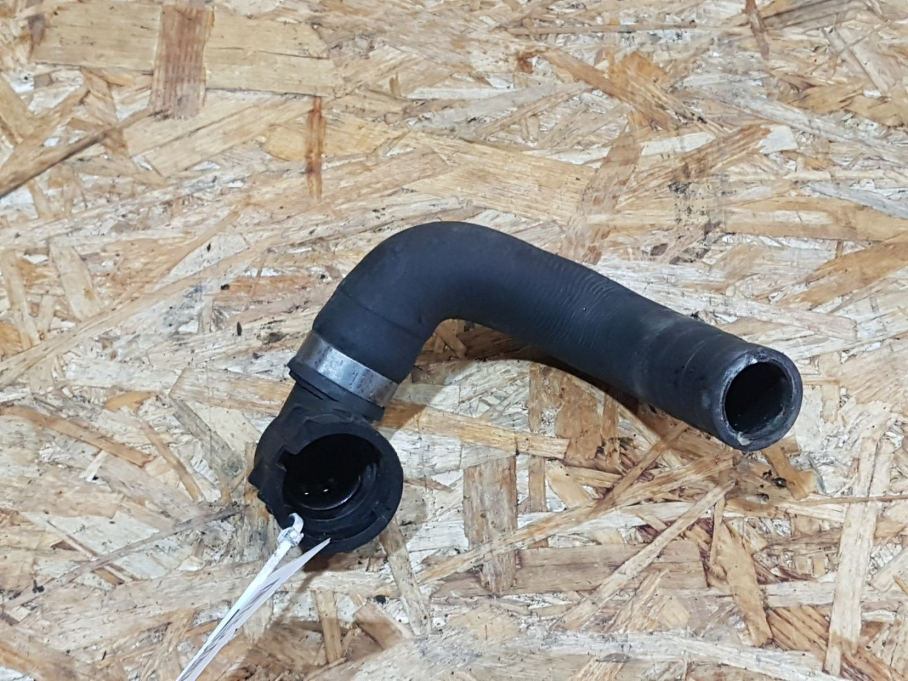 патрубок радиатора BMW X6 E71/E72 2008, 3.0 л., дизель, АКПП, внедорожник 5 дв., полный привод, правый руль, 7503386, 11537503386 - фото №1