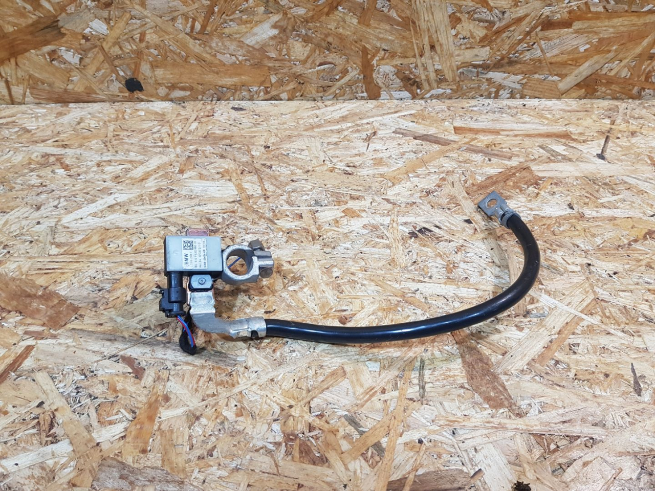 минусовой провод аккумулятора BMW 4 серия F32/F33 F32 2015, 3.5 л., дизель, АКПП, черный, купе, полный привод, правый руль, 9322900, 61219322900, 61219306405, 9306405, 61217631109, 7631109, 61217629389, 7629389, 61217623375, 7623375 - фото №1