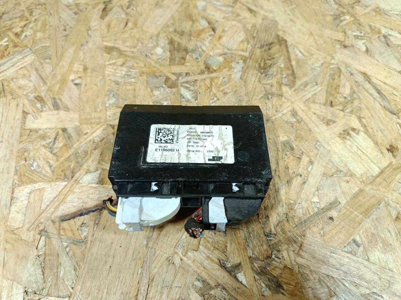 блок управления печки / климат-контроля BMW X1 F48 2016, 2.0 л., дизель, АКПП, белый, внедорожник 5 дв., передний привод, правый руль, 9462879, 64119462879, 64119462544, 9462544, 64119490326, 9490326, 64119108242, 9108242, 64117951288, 7951288, 64116997612, 6997612, 64116842986, 6842986, 64116840451, 6840451 - фото №1