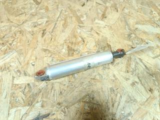 амортизатор складной крыши BMW 3 серия E90/E91 [рестайлинг] E93 2011, 3.0 л., N55 B30 A, бензин, АКПП, кабриолет, задний привод, правый руль, 54377128782, 7128782, 54377183320, 7183320