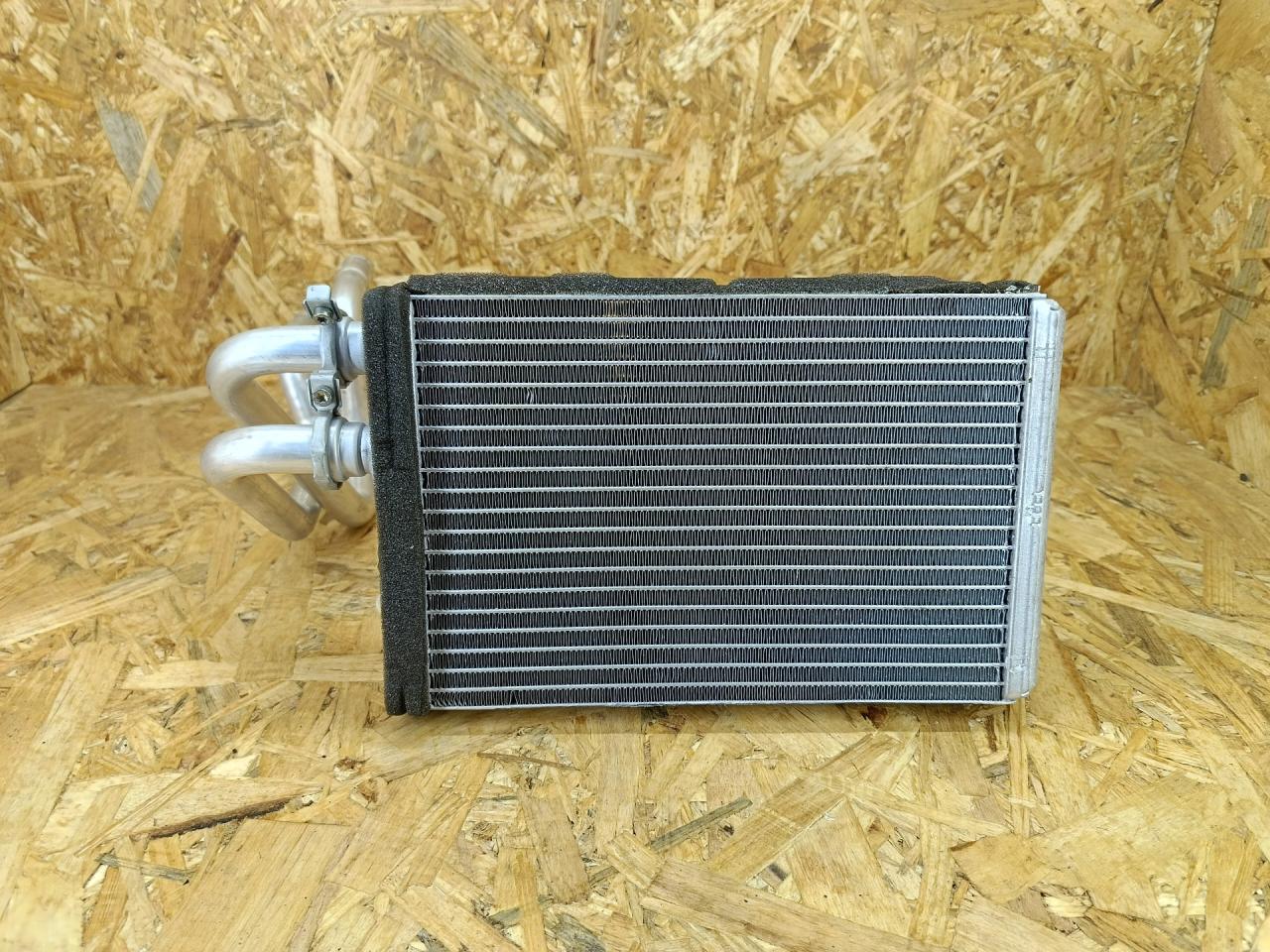 радиатор отопителя (печки) BMW 5 серия G30/G31 G30 2017, 3.0 л., дизель, АКПП, синий, седан, полный привод, правый руль, EZ686001, 64119361712, 9361712 - фото №1