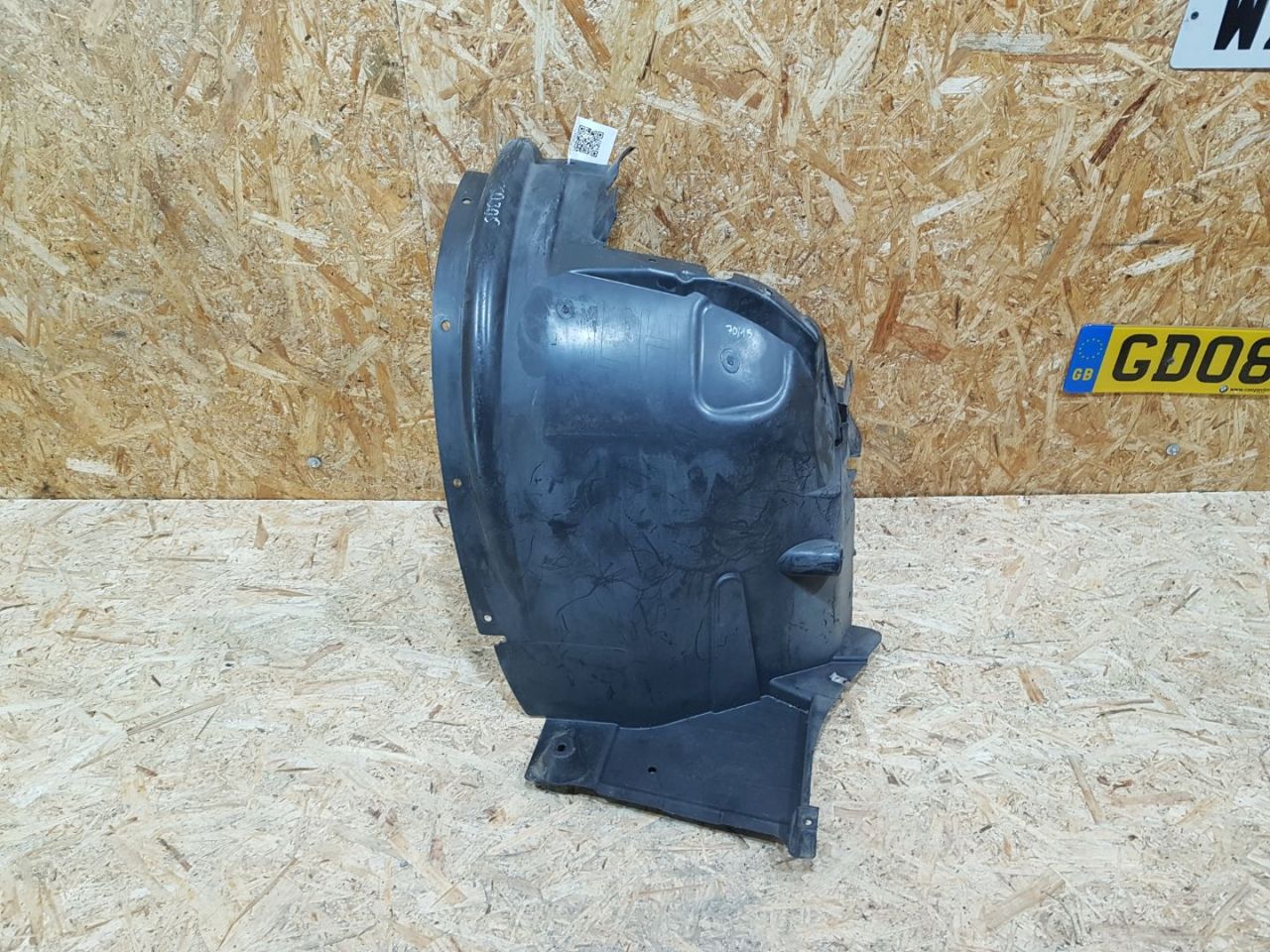 защита арок передняя левая (подкрылок) BMW X5 E70 2007, 4.8 л., бензин, АКПП, серебро, внедорожник 5 дв., полный привод, правый руль, 51717169413, 7169413 - фото №1