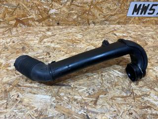 патрубок воздушного фильтра BMW X1 F48 2016, 2.0 л., дизель, АКПП, белый, внедорожник 5 дв., передний привод, правый руль, 13718511377, 8511377