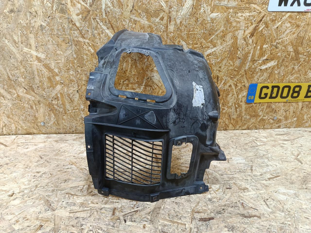 защита арок передняя правая (подкрылок) BMW 5 серия F07/F10/F11 F11 2011, 3.0 л., дизель, АКПП, черный, универсал, задний привод, 51717186728, 7186728 - фото №1