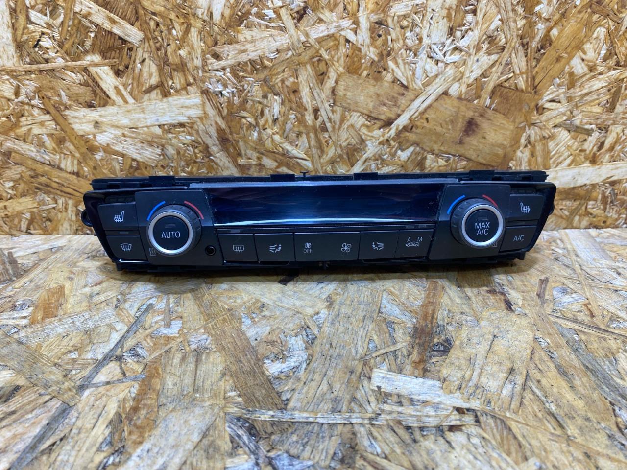 блок управления печки / климат-контроля BMW 3 GT F34 2014, 2.0 л., дизель, МКПП, лифтбэк, задний привод, правый руль, 64119354145, 9354145, 64119320343, 9320343, 64119354145, 9354145, 64119320343, 9320343 - фото №1