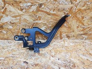 крепление фары правой BMW 5 серия F10/F11 [рестайлинг] (2013 - 2017), 3.5 л., бензин, АКПП, седан, задний привод, 7207210, 41357207210