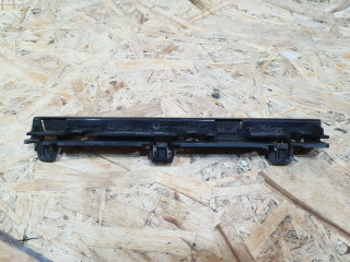 крепление ( кронштейн ) крыла BMW X1 E84 2011, 2.0 л., N47 D20 C, дизель, АКПП, внедорожник 5 дв., полный привод, правый руль, 51122991496, 2991496, 51777338094, 7338094