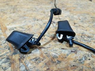 форсунка омывателя лобового стекла BMW 3 серия E92/E93 [рестайлинг] E92 2010, 2.0 л., дизель, МКПП, купе, задний привод, правый руль, 61667131299, 7131299