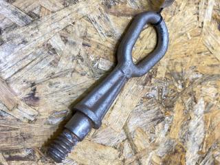 крюк буксировочный BMW X5 E70 [рестайлинг] 2011, 3.0 л., дизель, АКПП, внедорожник 5 дв., полный привод, правый руль