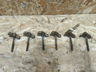 крепление форсунки BMW 5 серия G30/G31 G30 2017, 3.0 л., дизель, АКПП, синий, седан, полный привод, правый руль, 13538578607, 13537797881, 7797881, 8578607, 13537805256, 7805256