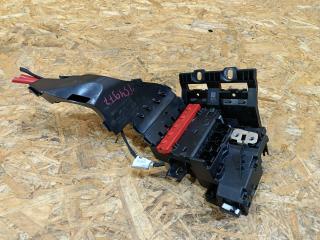 распределитель B+ BMW 5 серия G30/G31 G30 2018, 3.0 л., дизель, АКПП, серый, седан, полный привод, правый руль, 6802943, 61149339825, 9339825