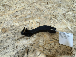 крепление фары правой BMW 3 серия E90/E91/E92/E93 E92 2007, 3.0 л., дизель, АКПП, купе, задний привод, правый руль, 51117019778, 7019778