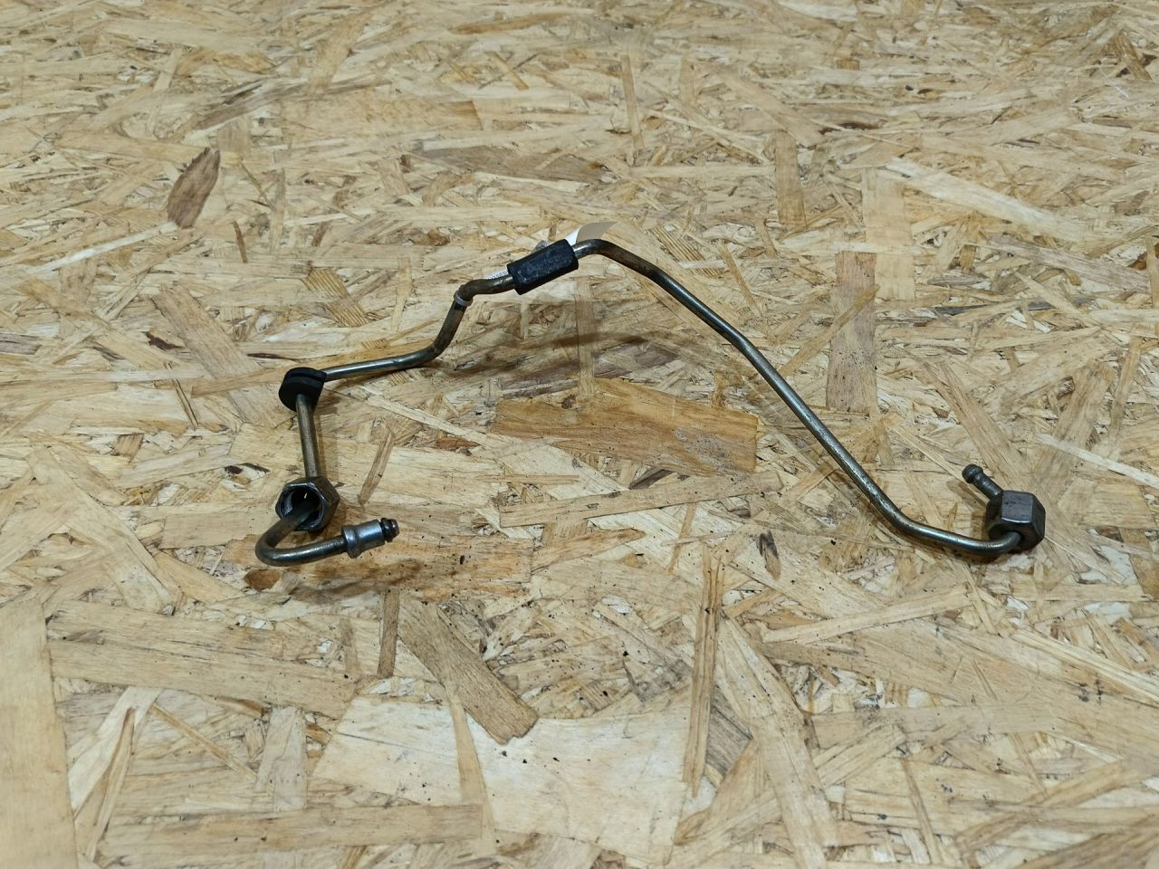 трубка ТНВД BMW 3 серия F30/F31/F34 F30 2014, 2.0 л., дизель, МКПП, седан, полный привод, правый руль, 13538579242, 8579242, 13538514165, 8514165, 13538579244, 8579244, 13538514159, 8514159, 13538580298, 8580298, 13538514162, 8514162, 13538472971, 8472971, 13538579243, 8579243 - фото №1