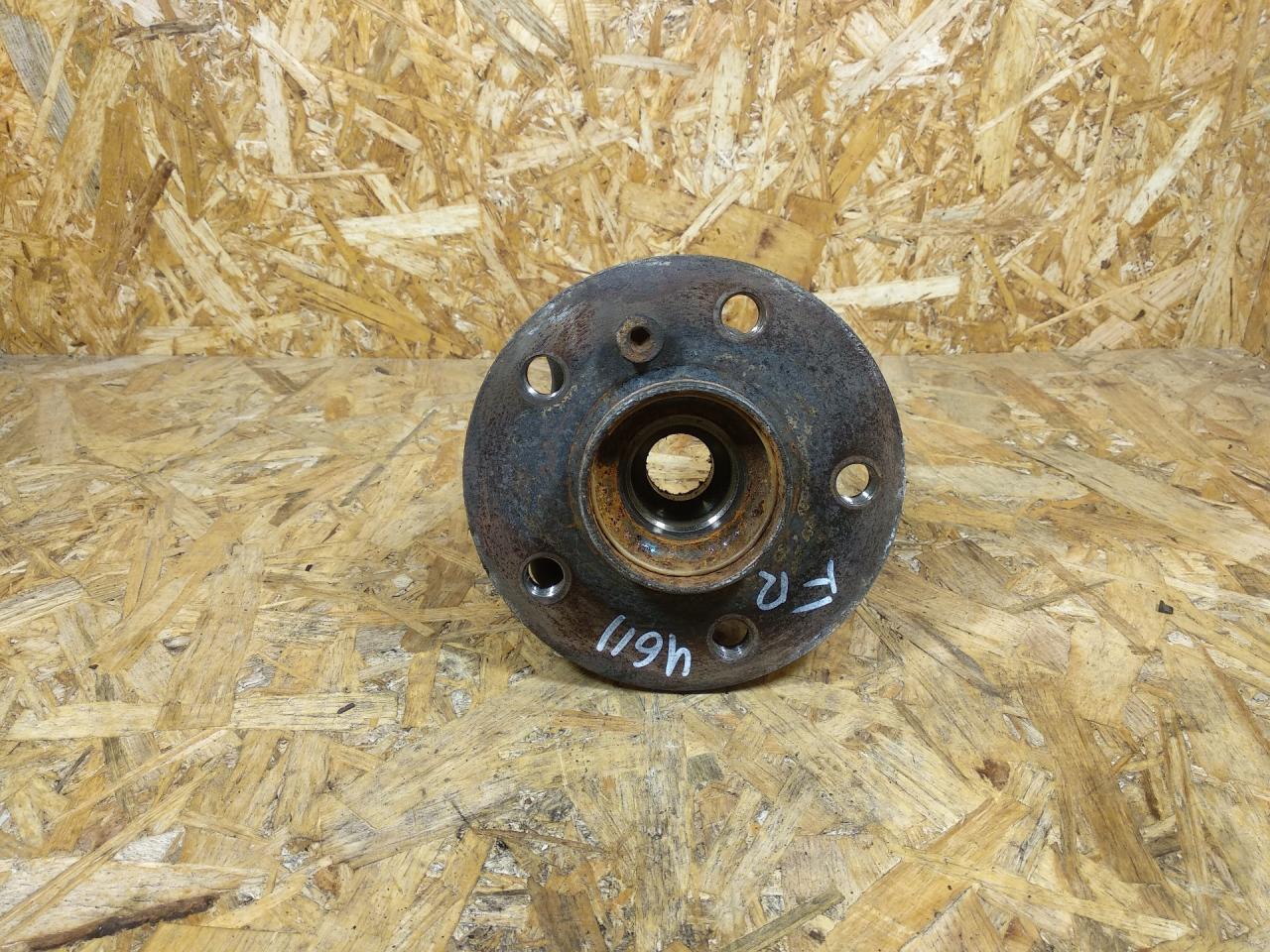 ступица передняя BMW 2 серия Active Tourer F45 2015, дизель, АКПП, серый, минивэн, передний привод, 31206874443, 6874443, 31226850415, 6850415, 33416867926, 6867926, 33416852157, 6852157 - фото №1