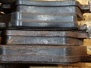 тормозные колодки BMW X2 F39 2018, 2.0 л., дизель, МКПП, внедорожник 5 дв., полный привод, правый руль, 34106860019, 6860019