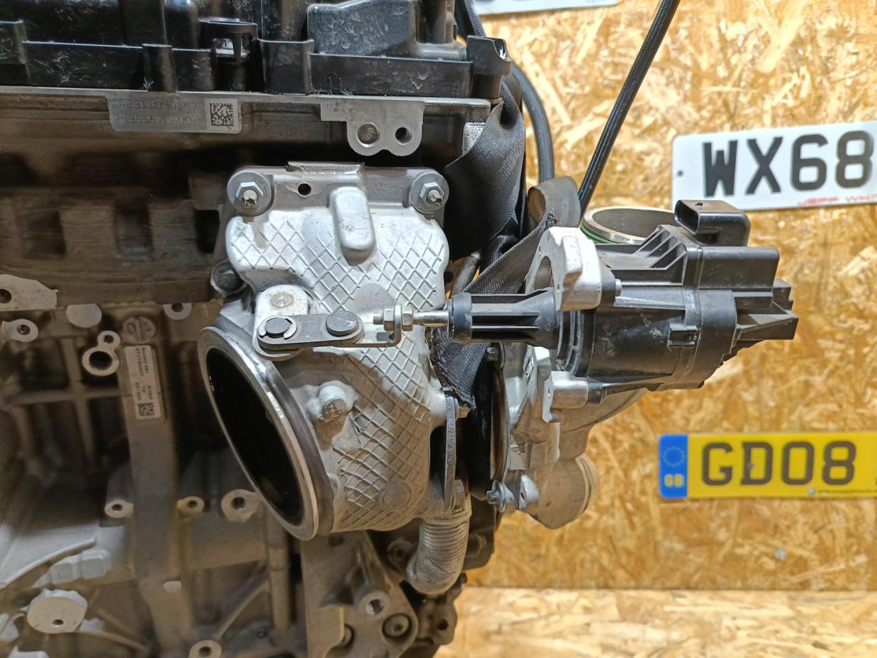 турбина BMW 1 серия F40 2024, бензин, МКПП, черный, хетчбэк 5 дв., передний привод, 8631700, 11658631700, 11659488206, 9488206 - фото №1