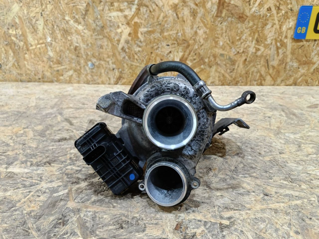 турбина BMW X5 F15 2014, 3.0 л., дизель, АКПП, коричневый, внедорожник 5 дв., полный привод, 11657823270, 7823270, 782320210 - фото №1