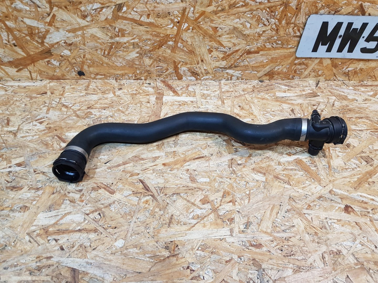 патрубок радиатора BMW 3 серия F30/F31/F34 F30 2012, 2.0 л., N47 D20 C, дизель, АКПП, седан, задний привод, правый руль, 7811127, 17127811127 - фото №1