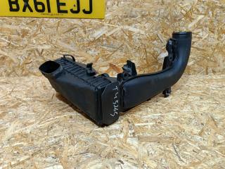 корпус воздушного фильтра BMW 5 серия F10/F11 [рестайлинг] F10 2015, 3.0 л., дизель, АКПП, седан, задний привод, правый руль, 70570576, 13718573869, 8573869, 13718507565, 8507565