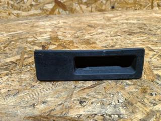 кнопка открытия багажника BMW X1 F48 2016, 2.0 л., дизель, АКПП, белый, внедорожник 5 дв., передний привод, правый руль, 7368752, 51247368752, 51247463161, 7463161, 51244866141, 4866141