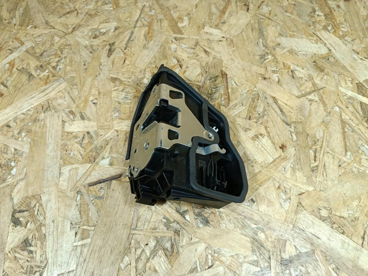 замок двери задней левой BMW 3 серия F30/F31/F34 F30 2012, 2.0 л., N47 D20 C, дизель, МКПП, седан, задний привод, правый руль, 7202147, 51227202147, 51227060295, 7060295, 51224389475, 4389475 - фото №1