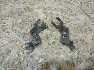 держатель тормозного шланга BMW X5 E70 2007, 4.8 л., бензин, АКПП, серебро, внедорожник 5 дв., полный привод, правый руль, 6771767, 6771768