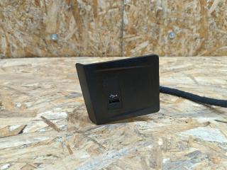 разъем AUX / USB BMW 2 серия Gran Tourer F46 [рестайлинг] F46 2020, дизель, АКПП, серый, минивэн, передний привод, 6820397, 84106820397
