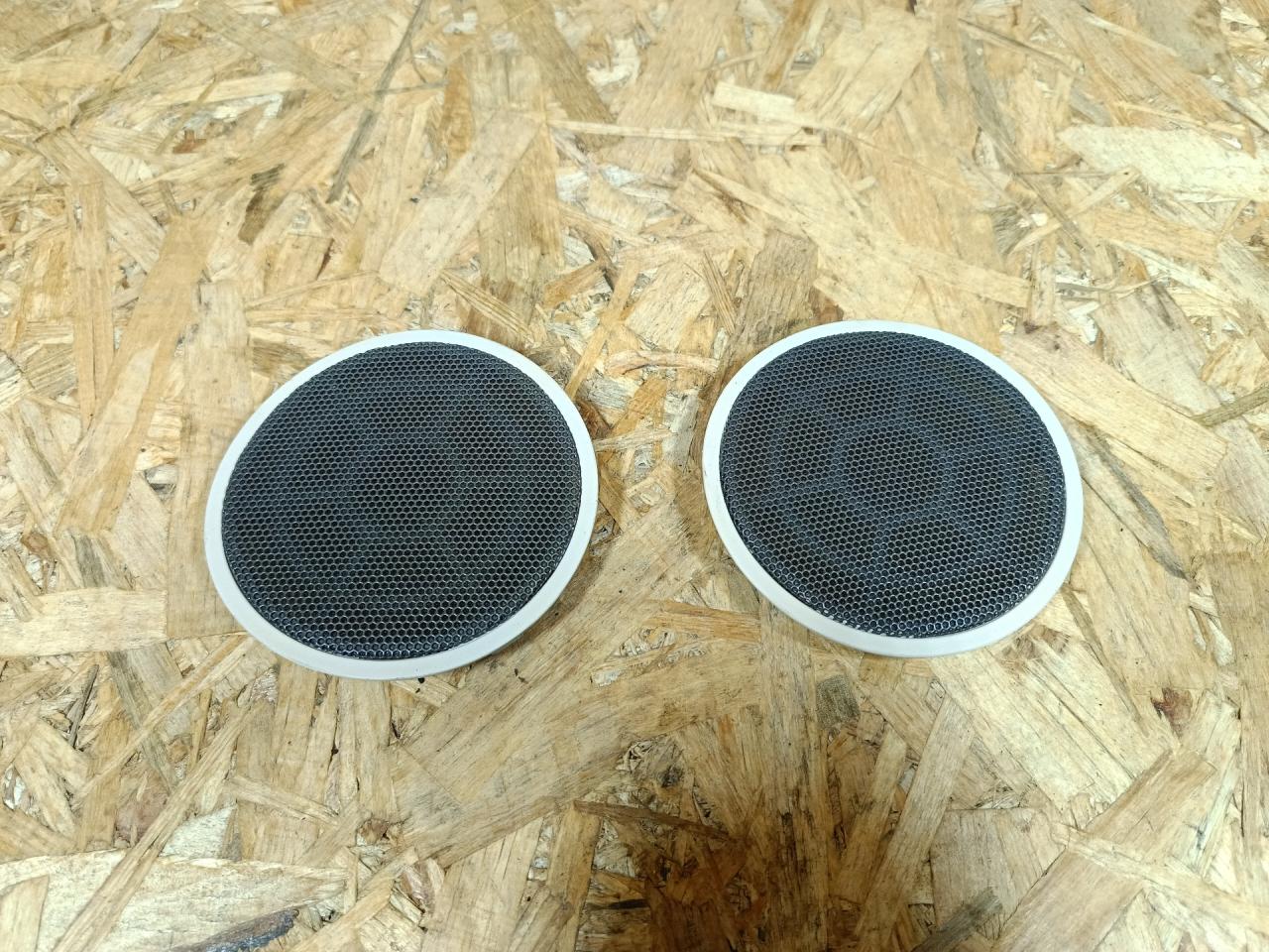 Накладка (сетка) динамика BMW X5 F15 2014, 3.0 л., дизель, АКПП, коричневый, внедорожник 5 дв., полный привод, 7292279, 51417345185, 7345185, 51417345191, 7345191 - фото №1