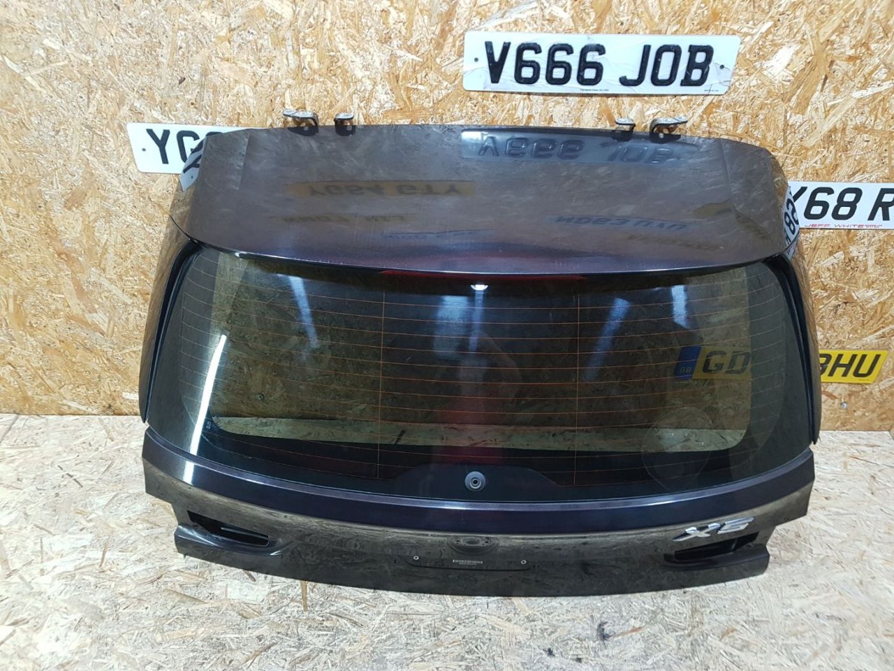 спойлер BMW X5 F15 2014, 3.0 л., дизель, АКПП, коричневый, внедорожник 5 дв., полный привод, 51317381572, 7381572 - фото №1